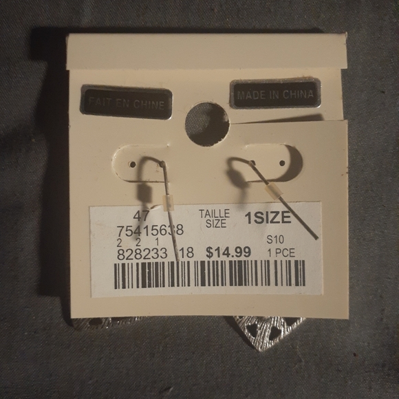 Silver Floral Heart Earrings - Picture 3 of 5